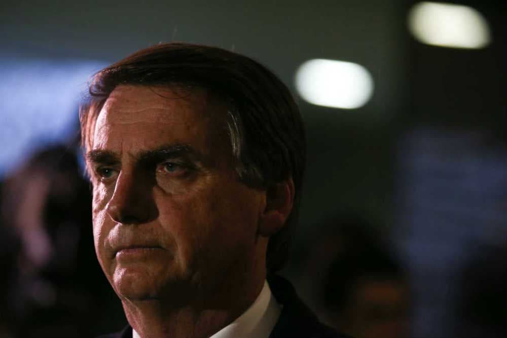 Revista inglesa "Economist" sobre Bolsonaro: pode um demagogo se tornar presidente?