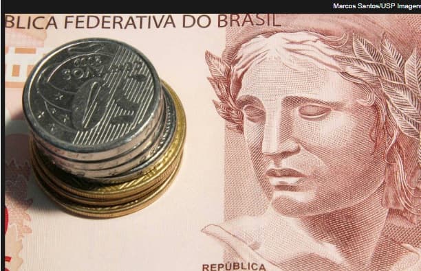 Bancos e poupadores fecham acordo que prevê indenizações pelas perdas por planos econômicos nas décadas de 1980 e 1990