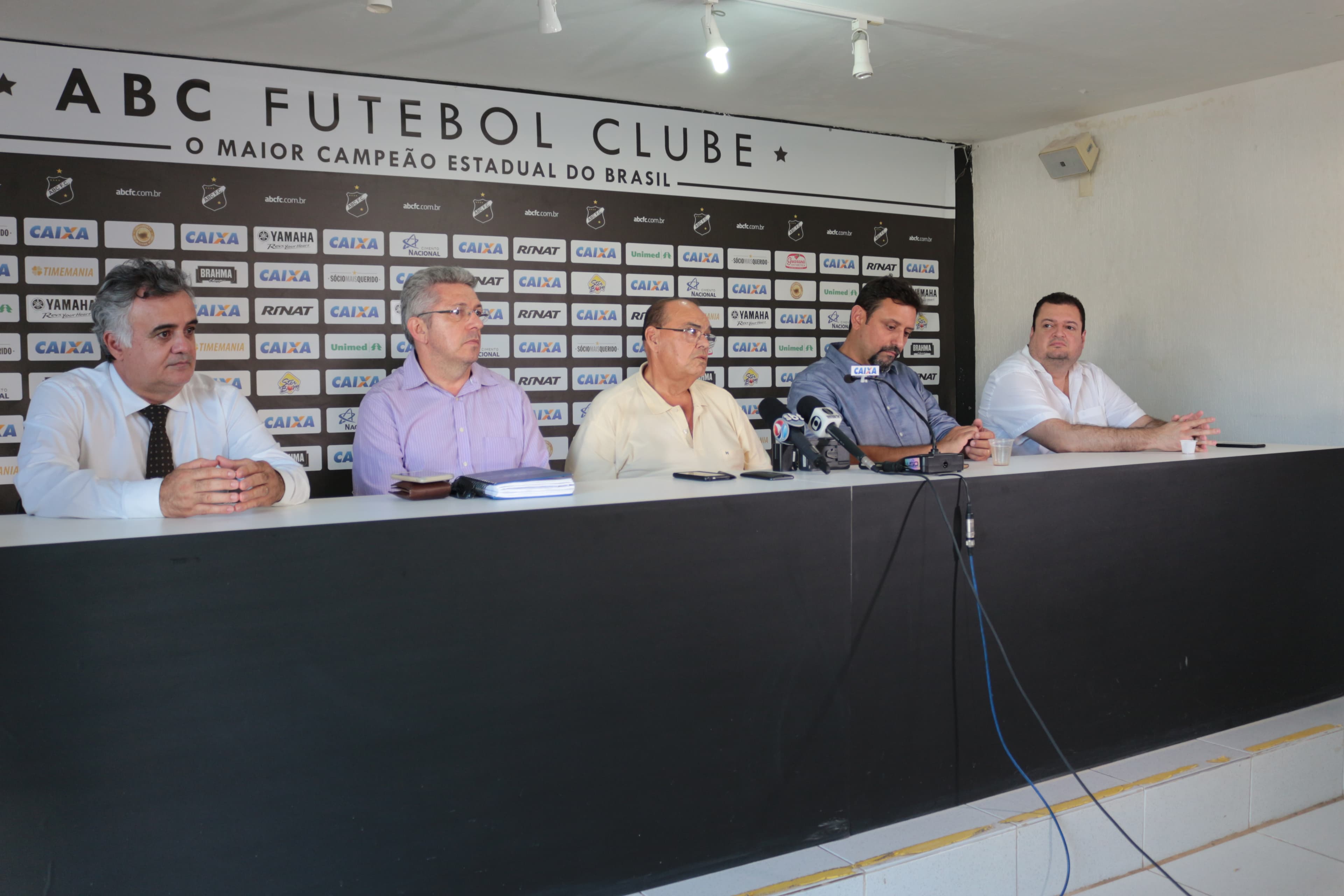 Giscard Salton é apresentado oficialmente e garante ABC forte e competitivo para 2018