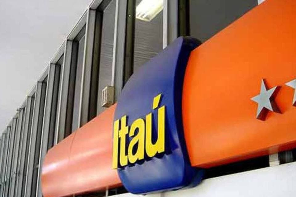 Itaú está contratando gerentes em todo o Brasil e qualquer curso superior é aceito