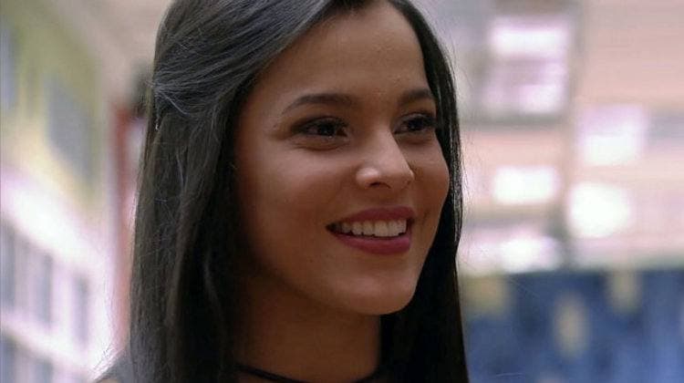 Globo estuda colocar a polêmica campeã do BBB Emilly na nova novela teen Malhação