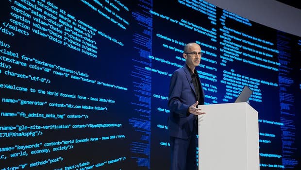“Em breve, poderemos hackear seres humanos”