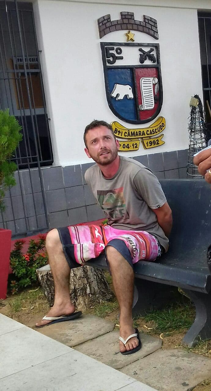 Policiais do 5º BPM, em diligências em seus veículos particulares, prendem traficante internacional na Zona Sul de Natal