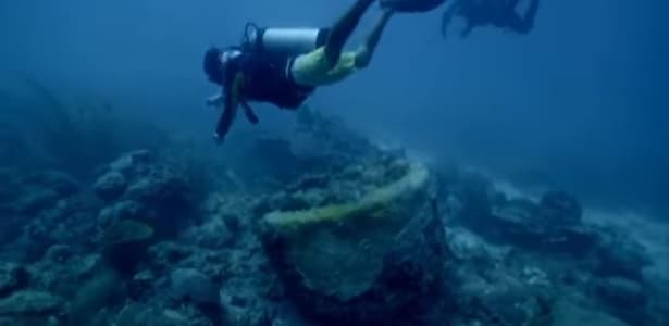 CIA localiza submarino do traficante Pablo Escobar que pode esconder R$ 222 bilhões