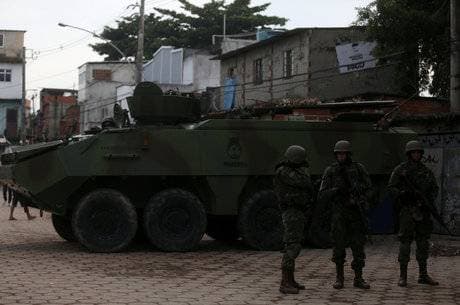 Intervenção no Rio tem aprovação de 74% dos brasileiros