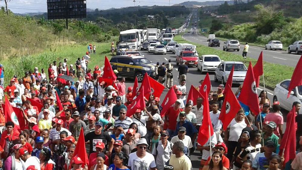 VÁ ENTENDER: MST defende Lula, mas Temer fez mais pelo campo