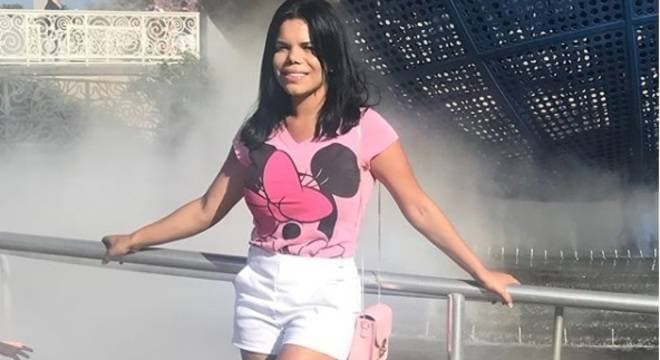 Socialite que ficou conhecida nas redes sociais depois de comentários racistas contra filha de Bruno Gagliasso e Giovanna Ewbank sofre acidente de carro e fica entre a vida e a morte
