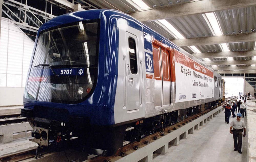 Seis ex-presidentes do Metrô de SP se tornam réus por compra de trens de R$ 615 milhões que ficaram parados