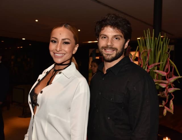 Sabrina Sato faturou R$ 150 mil para anunciar gravidez, diz site