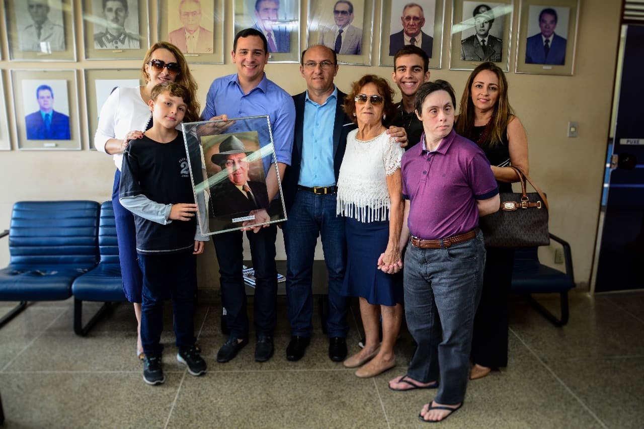 FOTO: Detran homenageia ex-diretor Willy Valle Saldanha