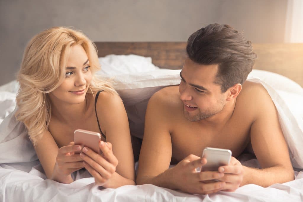 Apps de paquera: curtir sexo casual não faz você transar mais, diz estudo