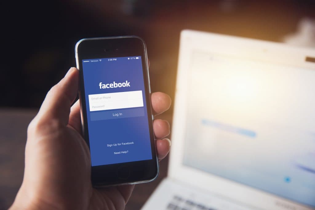 Será o Facebook o próximo Tinder? Empresa anuncia ferramenta de xaveco