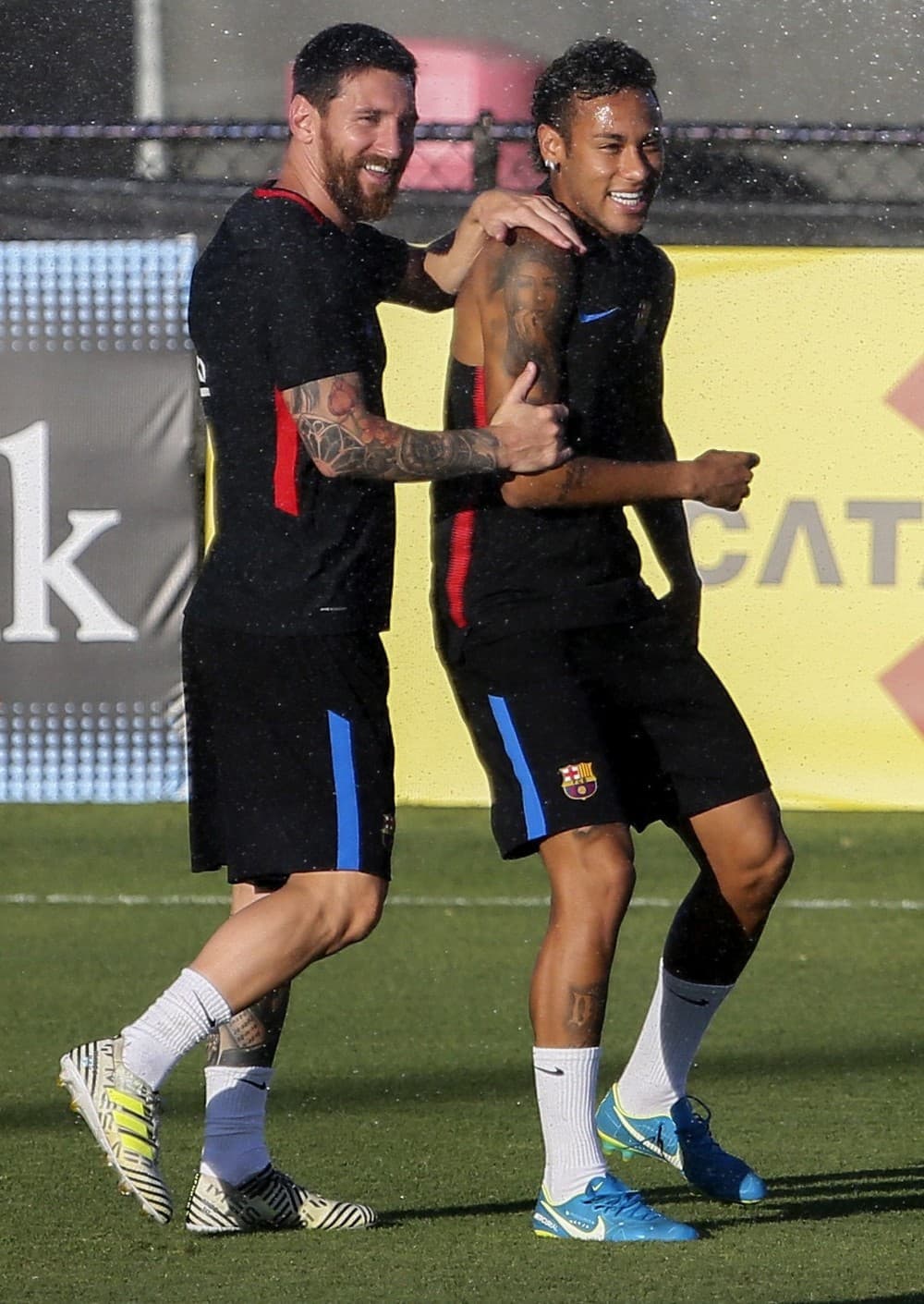 Messi diz que ficaria "encantado" com volta de Neymar e não quer vê-lo no Real