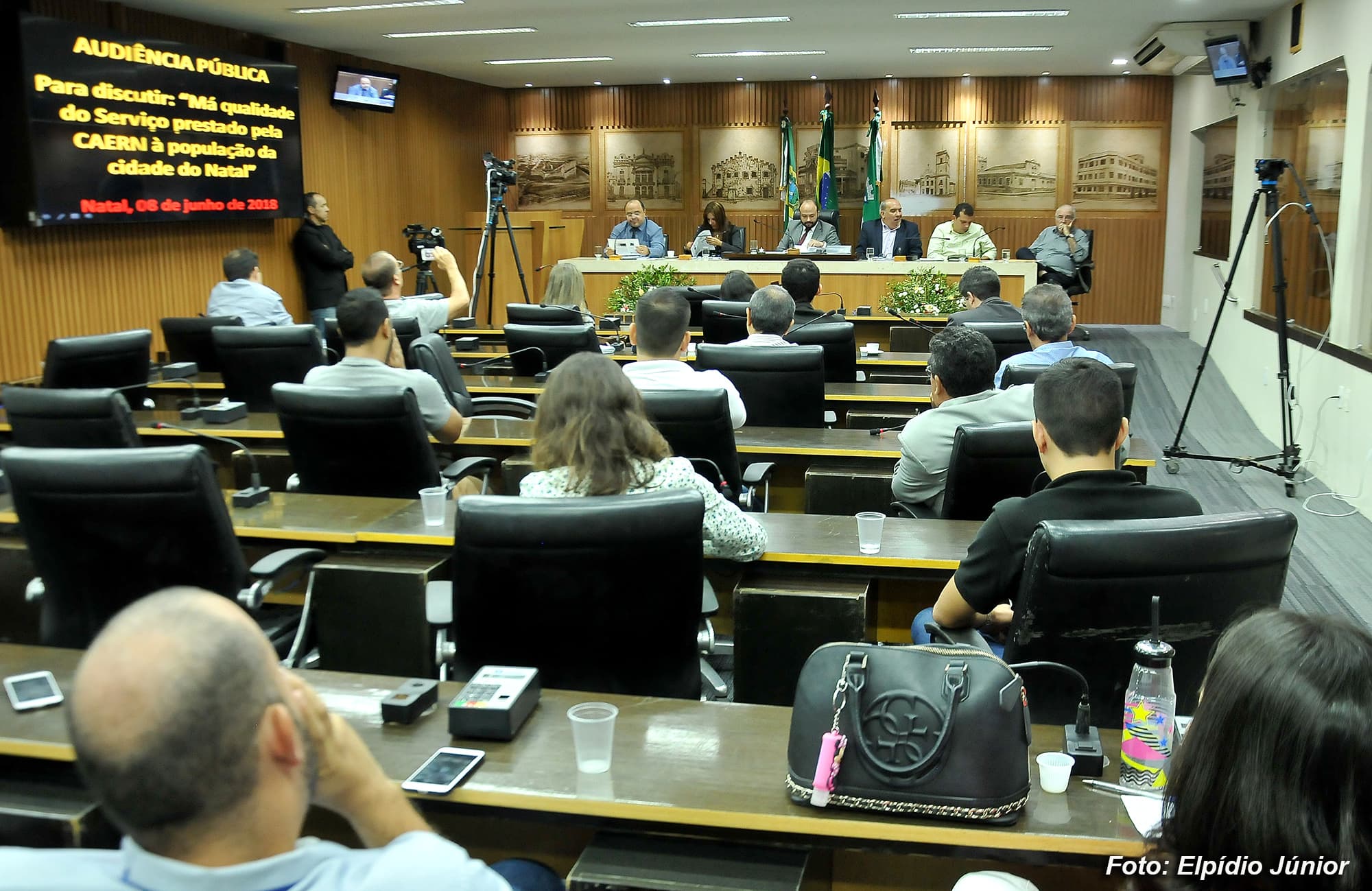 Audiência pública questiona a qualidade da água de Natal