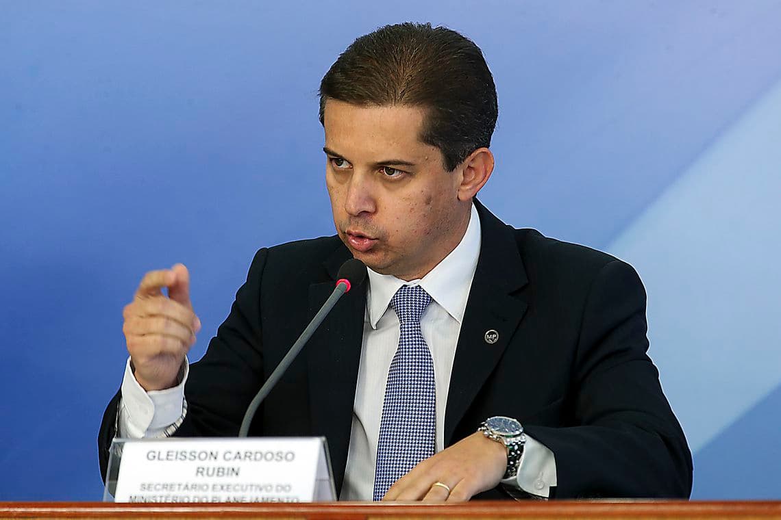 Governo nega cortes e diz que recursos não estavam liberados