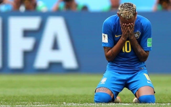 Neymar é criticado após "desabafo patrocinado" e vira piada na internet