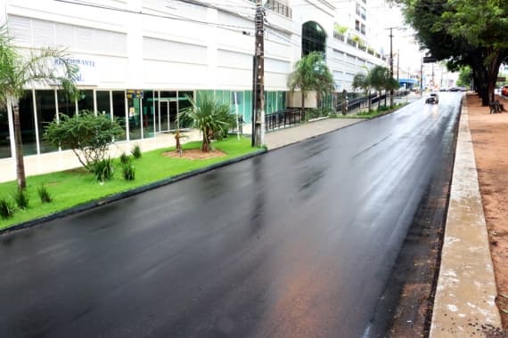 Após atraso no pagamento, recapeamento da Hermes e Salgado Filho será retomado