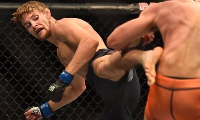 Lutador do UFC perfura partes íntimas em acidente assustador