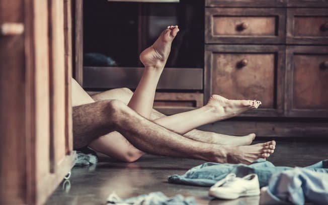 Um casal feliz precisa transar uma vez por semana, indica estudo
