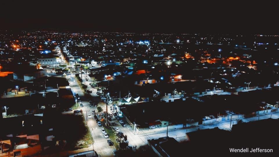 São Gonçalo: mais 3 ruas pavimentadas e iluminadas de LED foram entregues à população