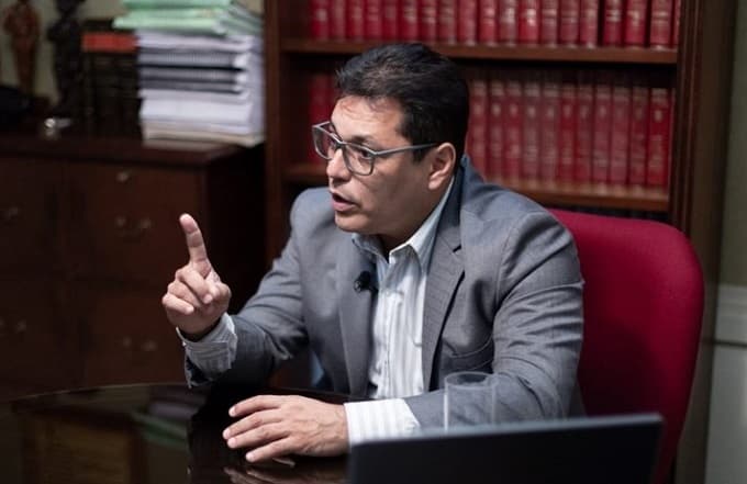 CNJ mantém afastado juiz que planejava mandar exército recolher urnas antes da eleição