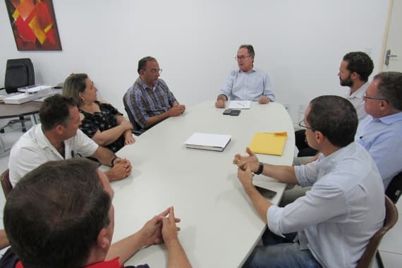 URGENTE E NECESSÁRIO: Prefeitura do Natal assina contrato de poda e supressão de árvores nas vias públicas, parques, praças e demais áreas verdes do município