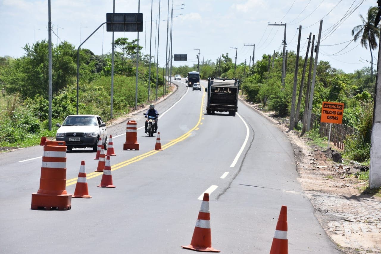 Prefeito Paulinho e governador Robinson inauguram obra da RN-160