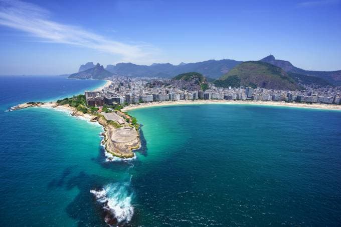 Com incerteza, brasileiros trocam férias no exterior por Rio e praias do Nordeste