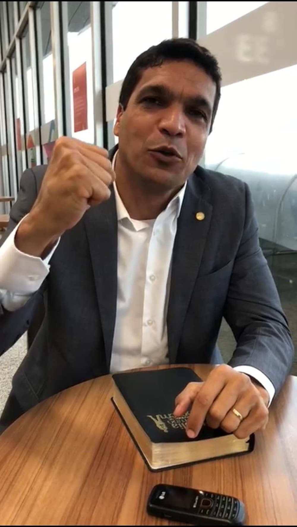 VÍDEO: Depois de profetizar que o Vasco não cairia, cabo Daciolo crê no cruz-maltino campeão do Brasileirão em 2019