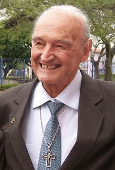 Morre, em Minas Gerais, aos 88 anos, o Padre Quevedo