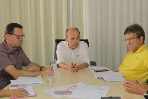 Prefeitura do Natal estuda publicar decreto de emergência na comunidade do Jacó; cerca de 50 imóveis estão vulneráveis e podem desabar caso o volume das chuvas sejam altos