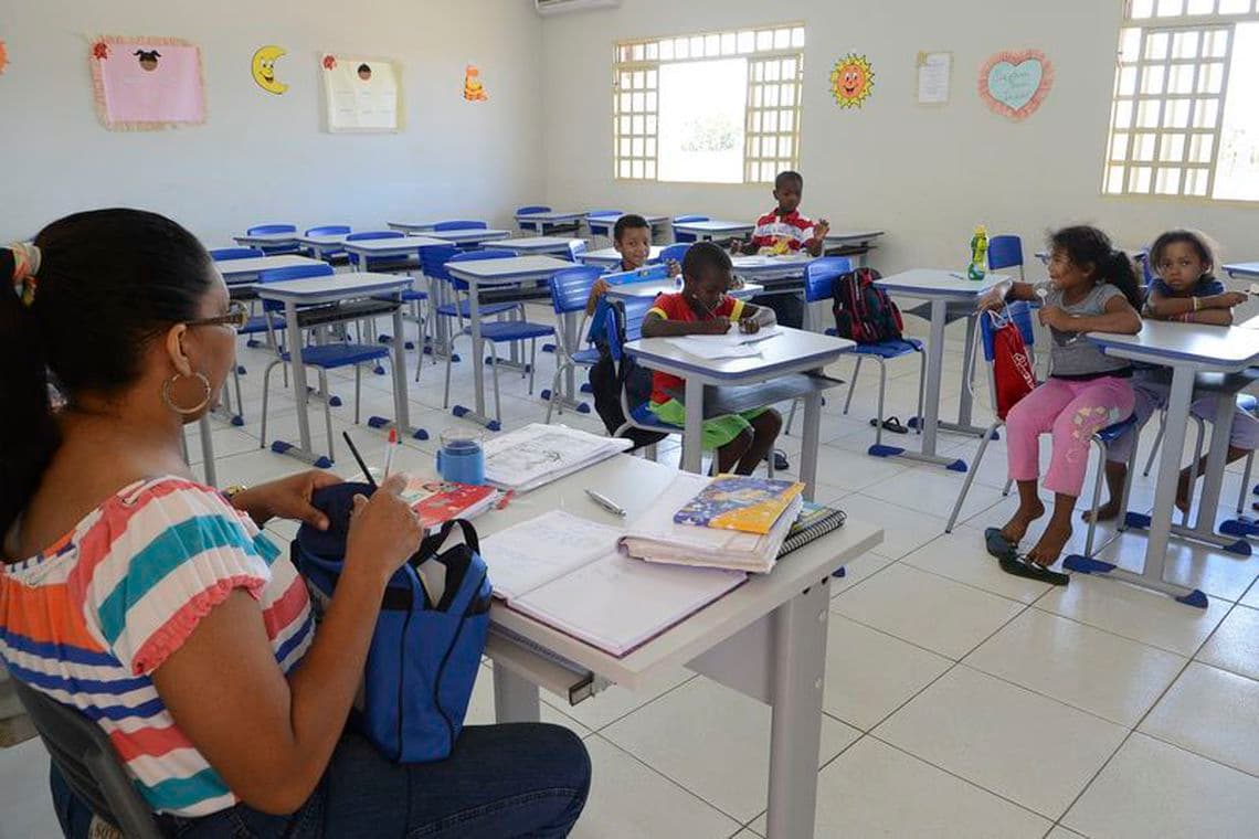 Piso salarial para o magistério é reajustado em 4,17%