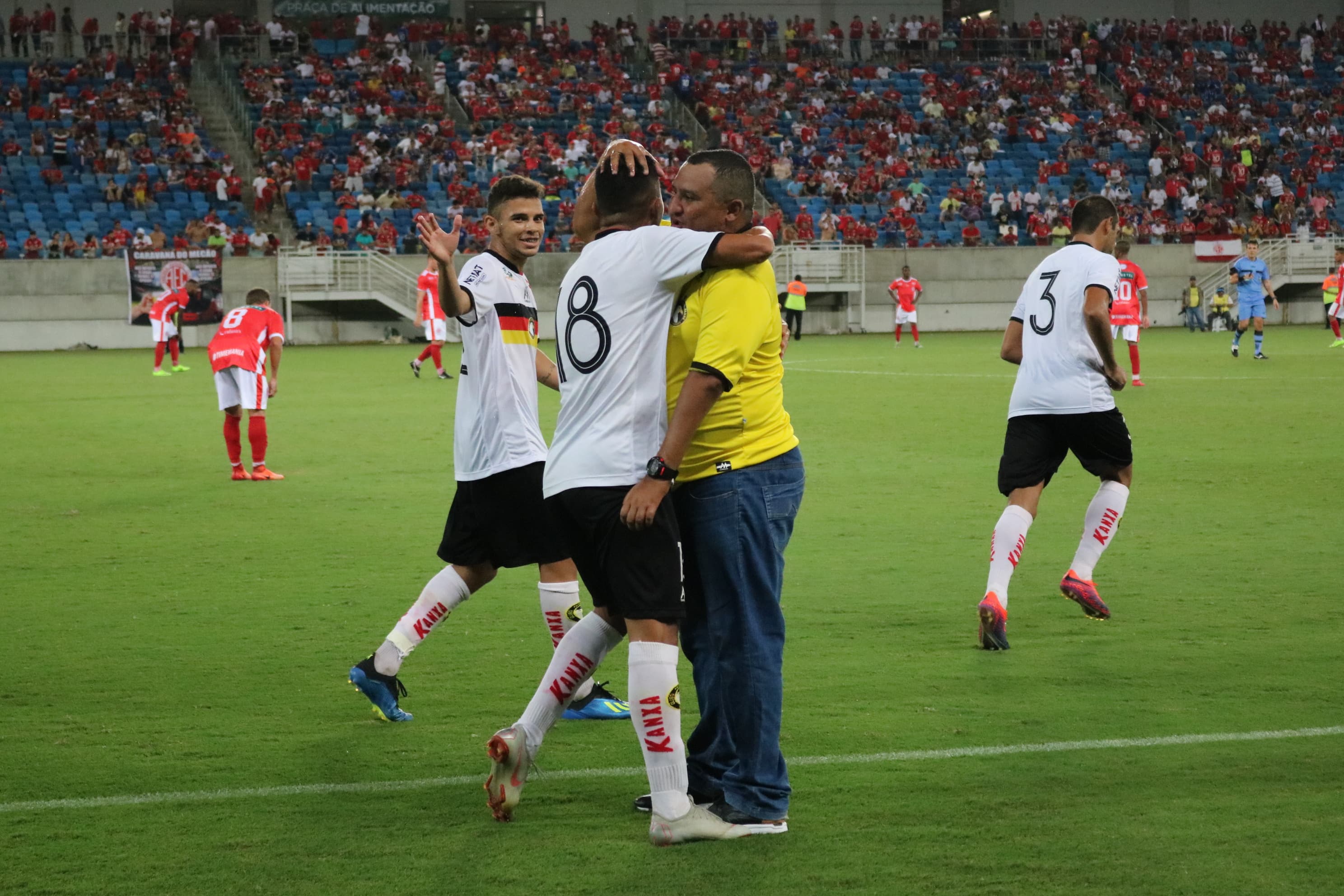 No Estadual, Globo vence América na Arena das Dunas e assume a vice-liderança; pela Copa do Nordeste, ABC empata no Piauí