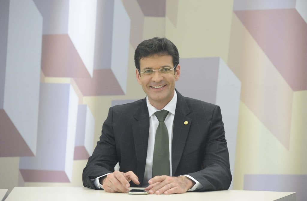 Ministro do Turismo quer aumentar o número de empregos gerados pelo setor
