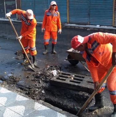 URBANA recolhe mais de 220 toneladas de lixo nas bocas de lobos das ruas de Natal