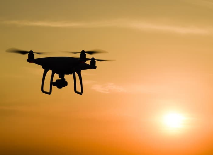 Muro na fronteira com o México e EUA pode ser patrulhado por drones