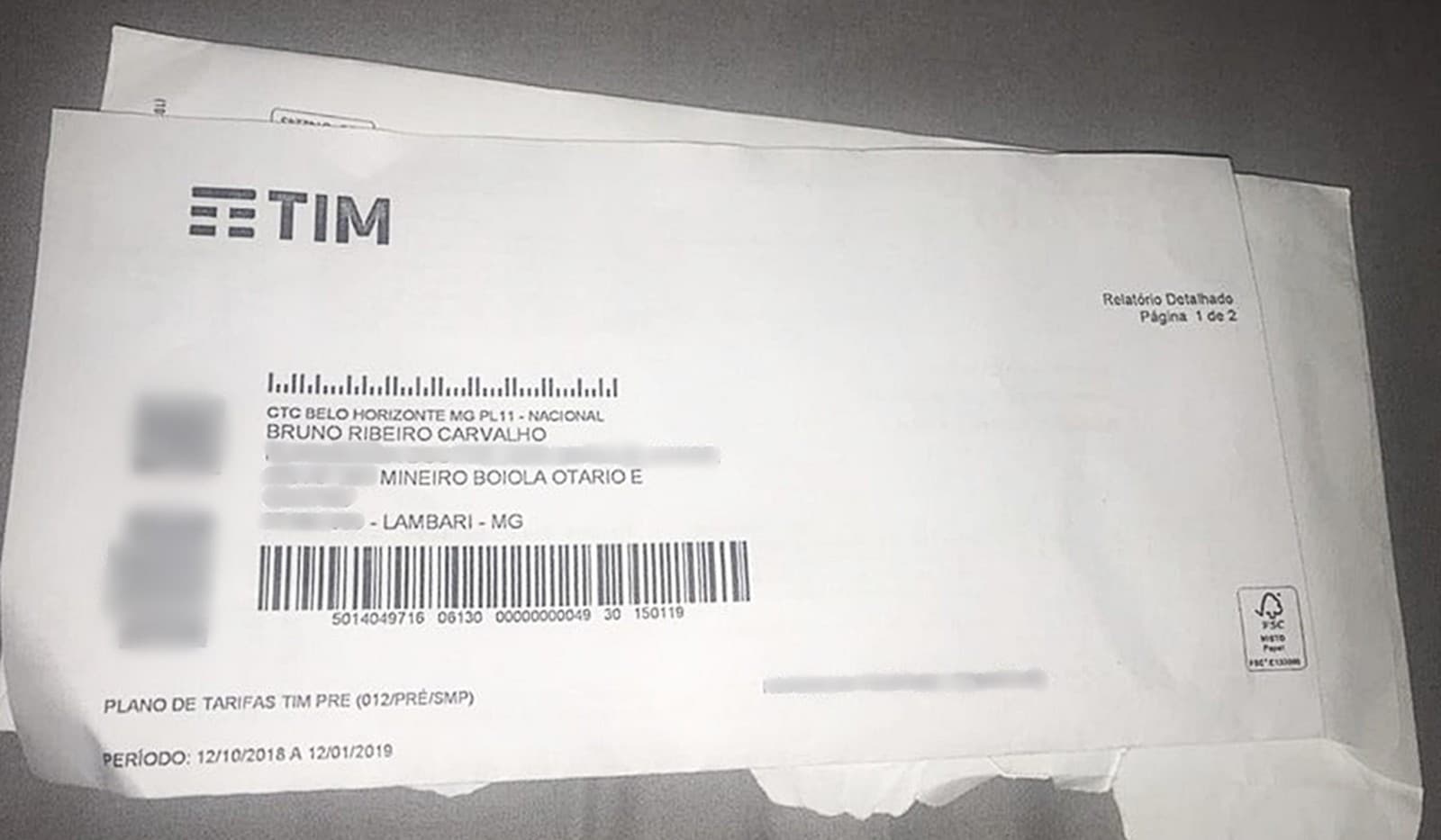 FOTO: Após reclamação, cliente da Tim recebe fatura com ‘mineiro boiola otário' impresso no envelope