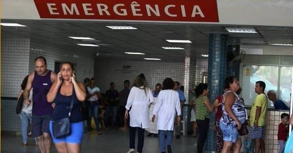 SE LIGA NA BOATARIA: Reforma da Previdência não altera direito de professores e médicos a dupla matrícula
