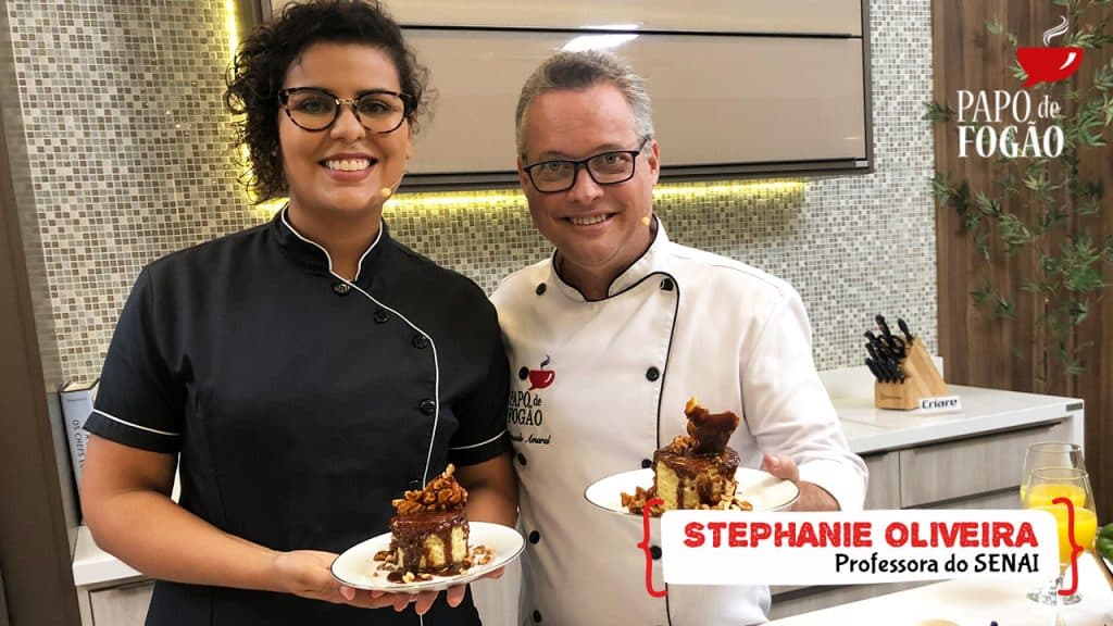 Papo de Fogão recebe a chef Stephanie Oliveira para preparar bolinho de queijo manteiga com caramelo de mel de engenho e crocante de castanha de caju