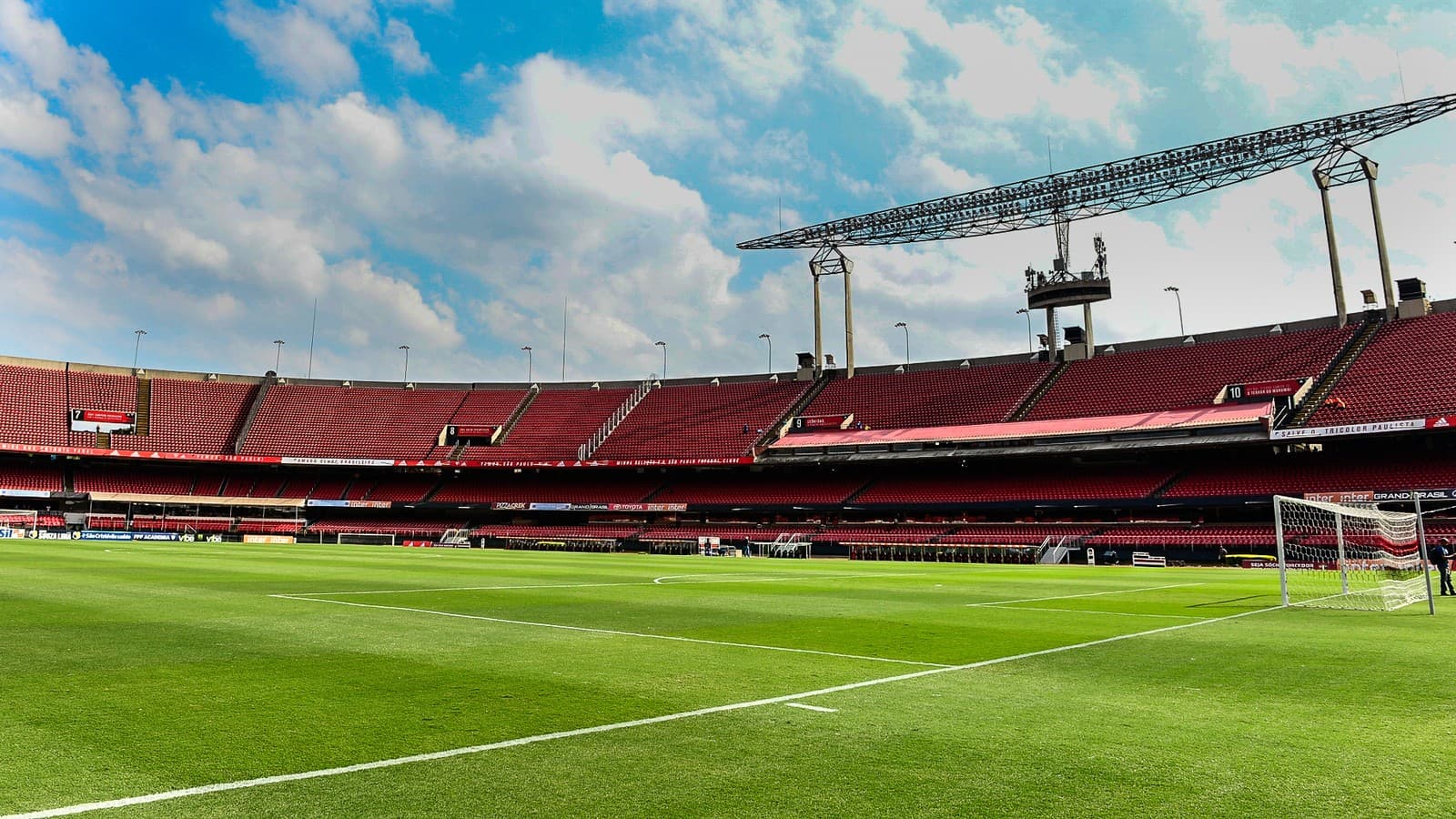 São Paulo x Botafogo é o jogo de abertura do Brasileirão, dia 27 de abril; veja a tabela detalhada