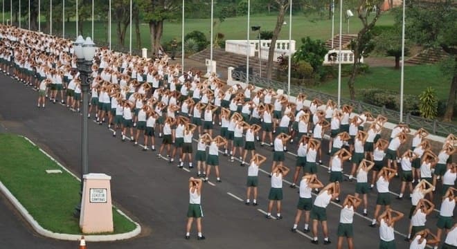 Procura por cursos de formação do Exército cresce 22,45% em três anos