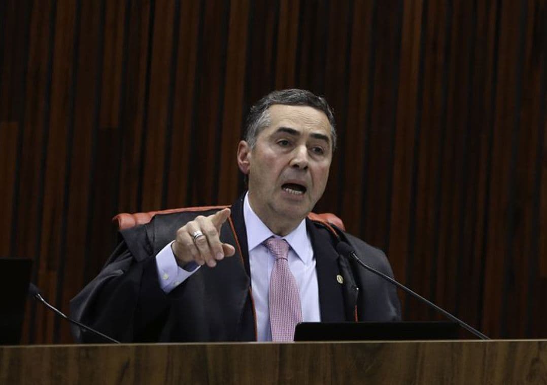 Se os homens engravidassem, aborto já estaria resolvido há tempos, diz Barroso
