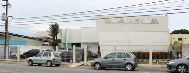 Concurso da Câmara Municipal de Parnamirim oferece 44 vagas com salários de até R$ 2,5 mil