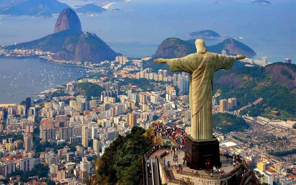 Brasil recebe menos estrangeiros que o Louvre; plano quer dobrar turistas no país até 2022