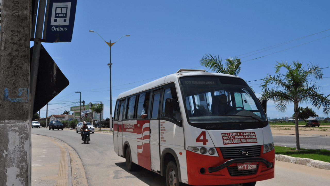 Prefeitura de Parnamirim regulamenta meia passagem e gratuidade no transporte municipal