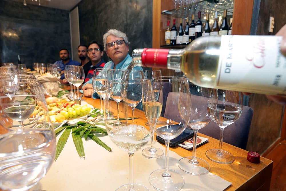 Canessa & Montanares inaugura sala para eventos com degustação de vinhos De Martino