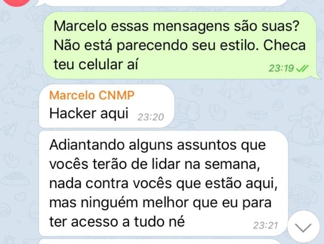 FOTO: Hacker invade grupo do Conselho do Ministério Público; veja a mensagem
