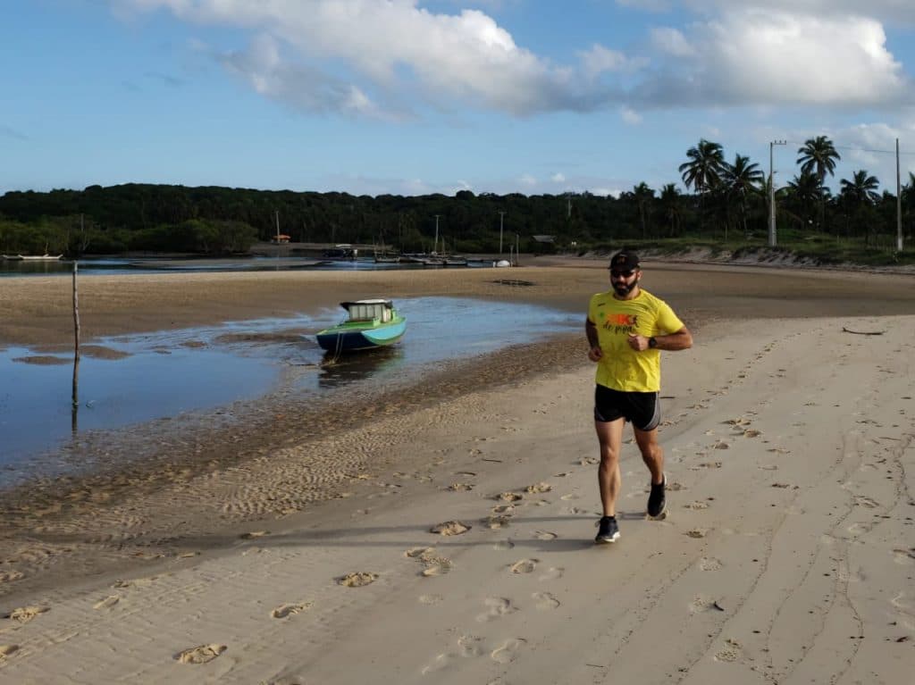 Primeira edição dos 21k de Pipa chega com um percurso desafiador e de encher os olhos, unindo calçamento, asfalto, trilha, beira mar e terra batida sobre o chapadão