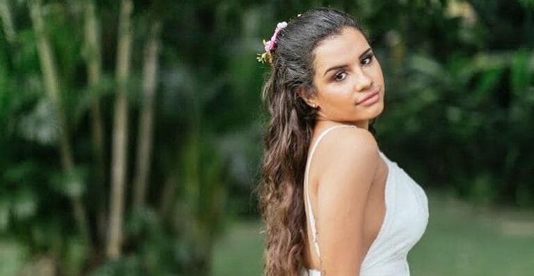 O caso da influencer que se suicidou depois de casar consigo mesma e ser linchada nas redes: estamos doentes