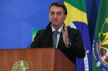 Ministério da Justiça e Segurança Pública diz que celular de Bolsonaro foi alvo de ataque hacker